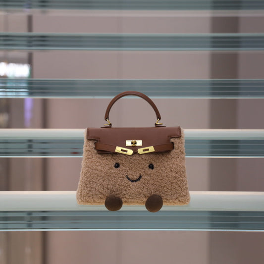 Classic Praline Fluff Clarette Bag