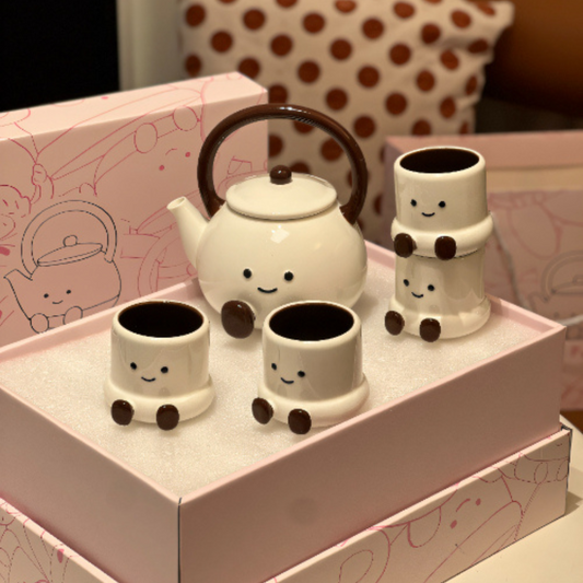Smiley Choco Legs Ceramic Teapot Set with Cups