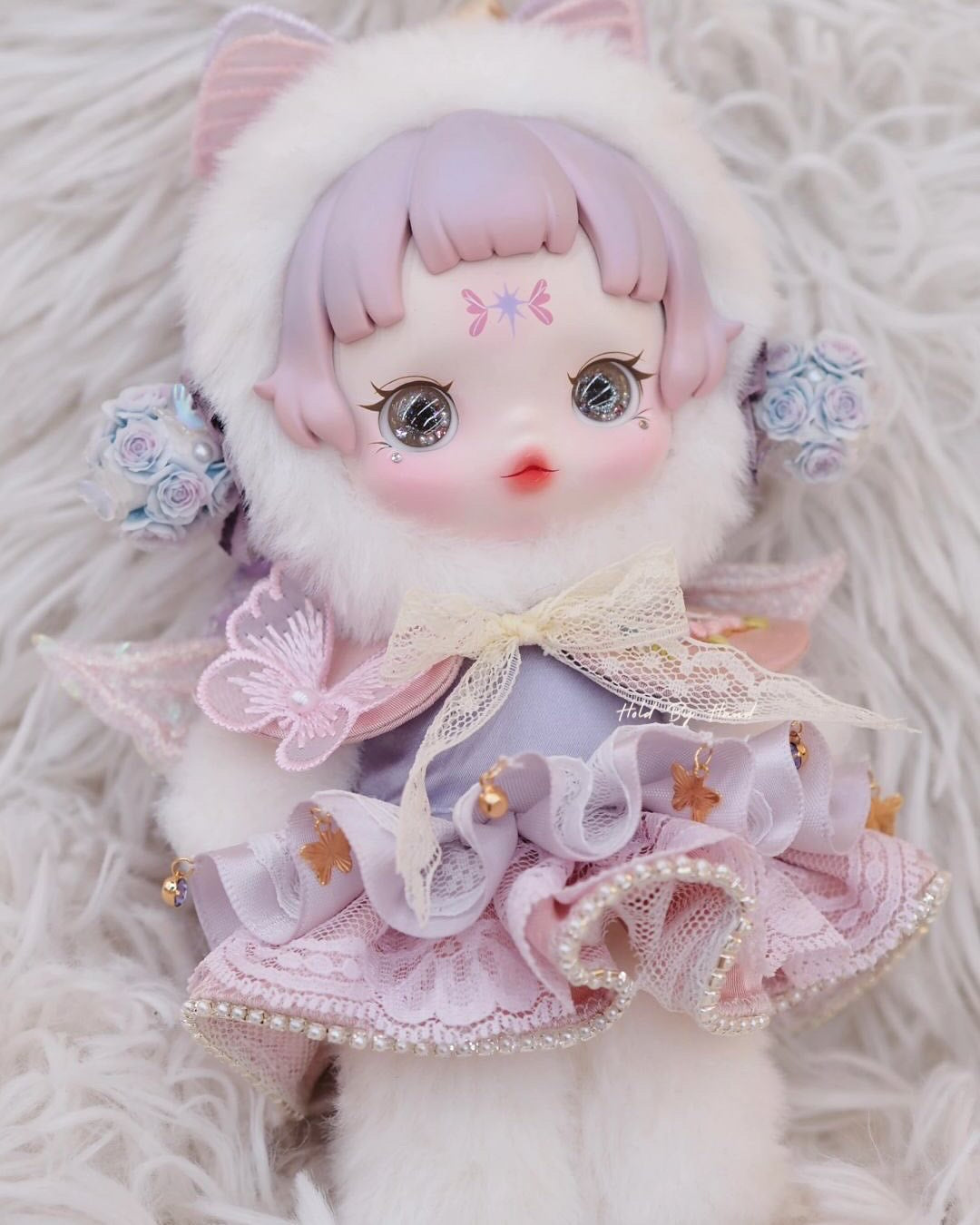 Custom Skullpanda – Hold By Hand