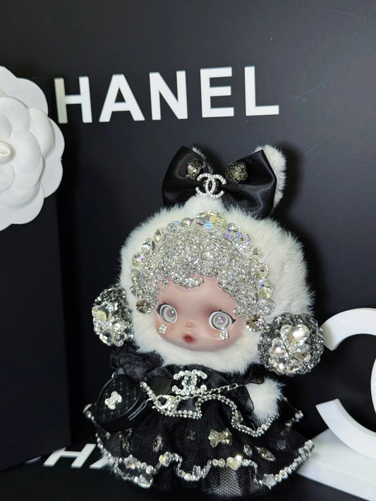 Skullpanda Midnight Elegance – Handmade Swarovski Crystal Plush Pendant