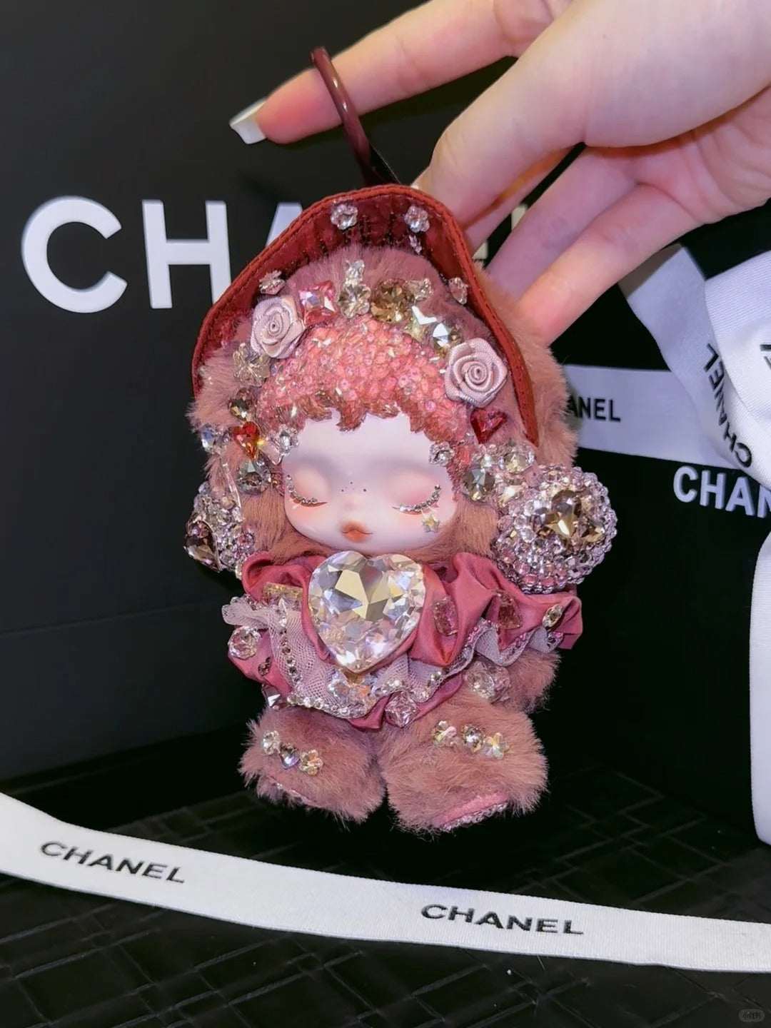 Skullpanda Rose Heart – Handmade Swarovski Crystal Plush Pendant