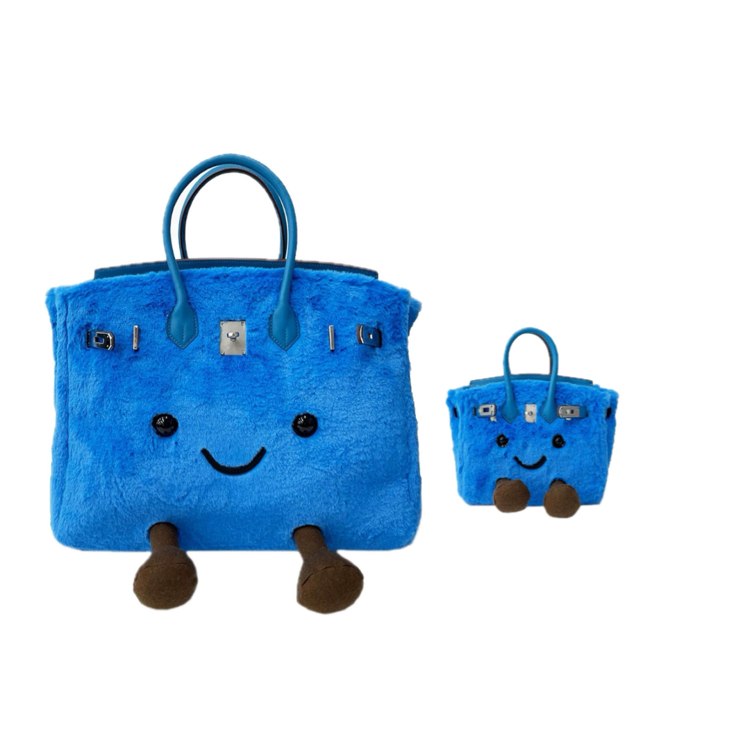 Grande Blue Fluff BK Bag