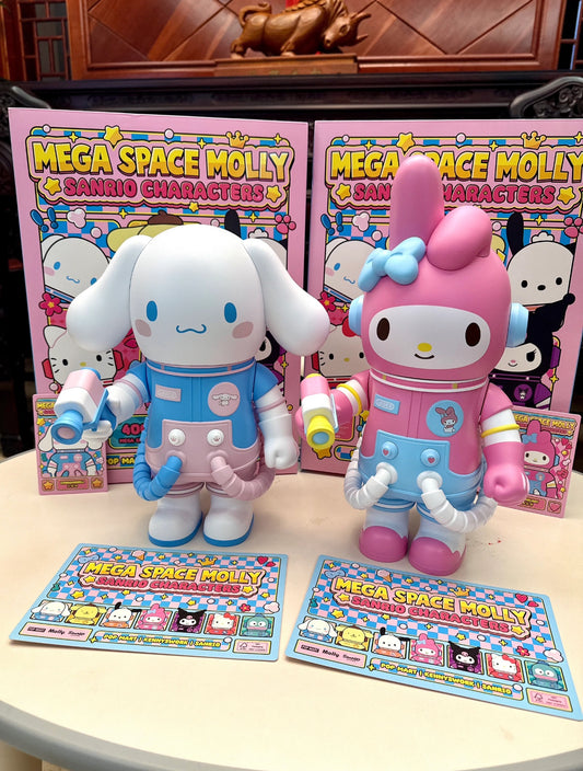 MEGA SPACE MOLLY 400% Hello Kitty and Friends Series