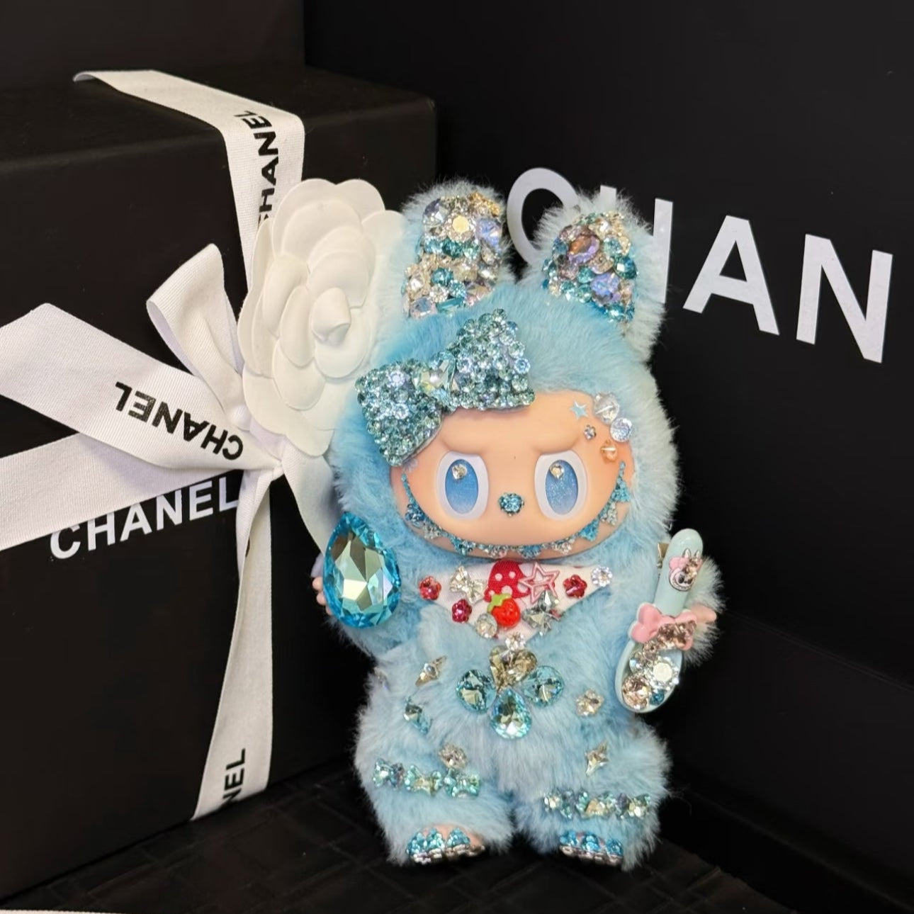 Authentic Pop Mart Labubu Big Into Energy Hope Vinyl Plush Customized with Swarovski Crystals – Handmade Collectible