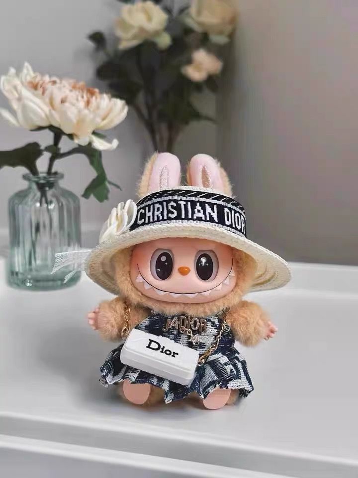 CD Fancy Picnic | Labubu Outfit