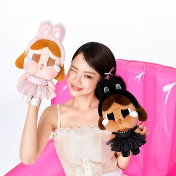 CRYBABY SHINY SHINY SERIES - Plush Doll
