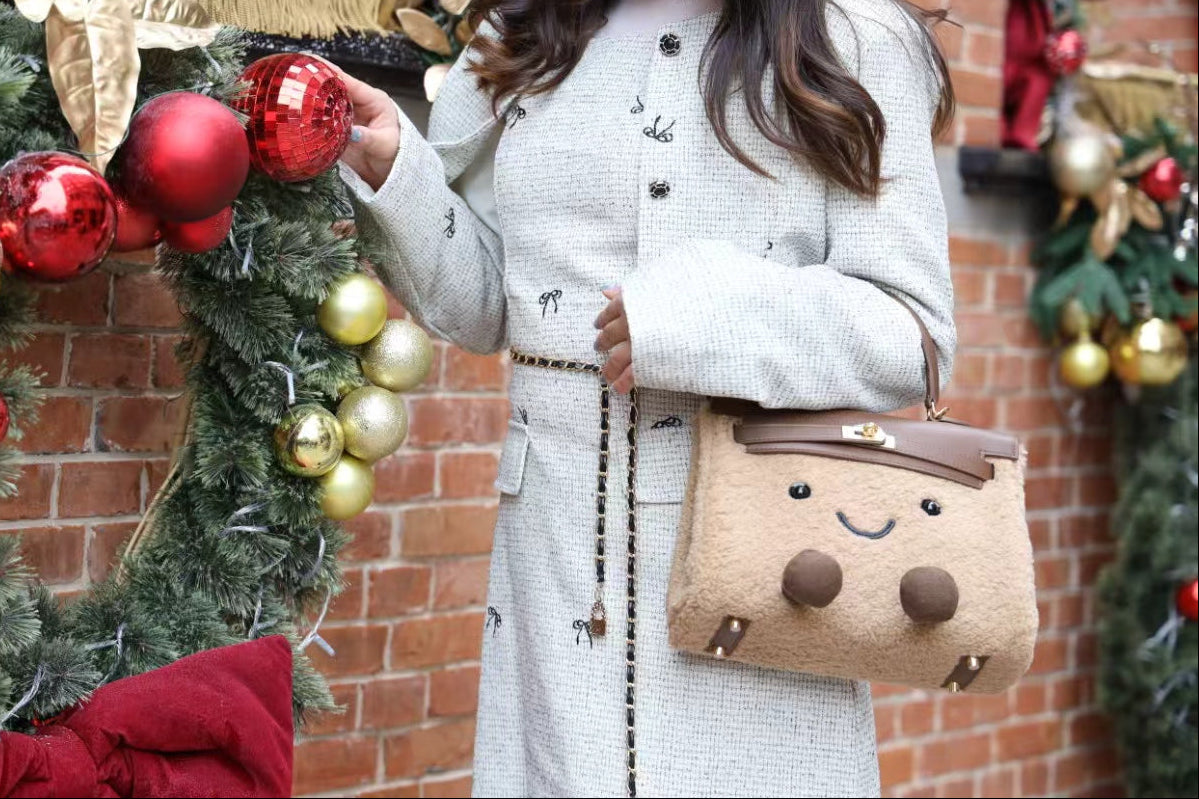 Classic Praline Fluff Clarette Bag