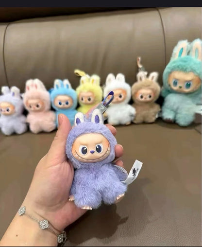 Labubu Pin For Love A-M