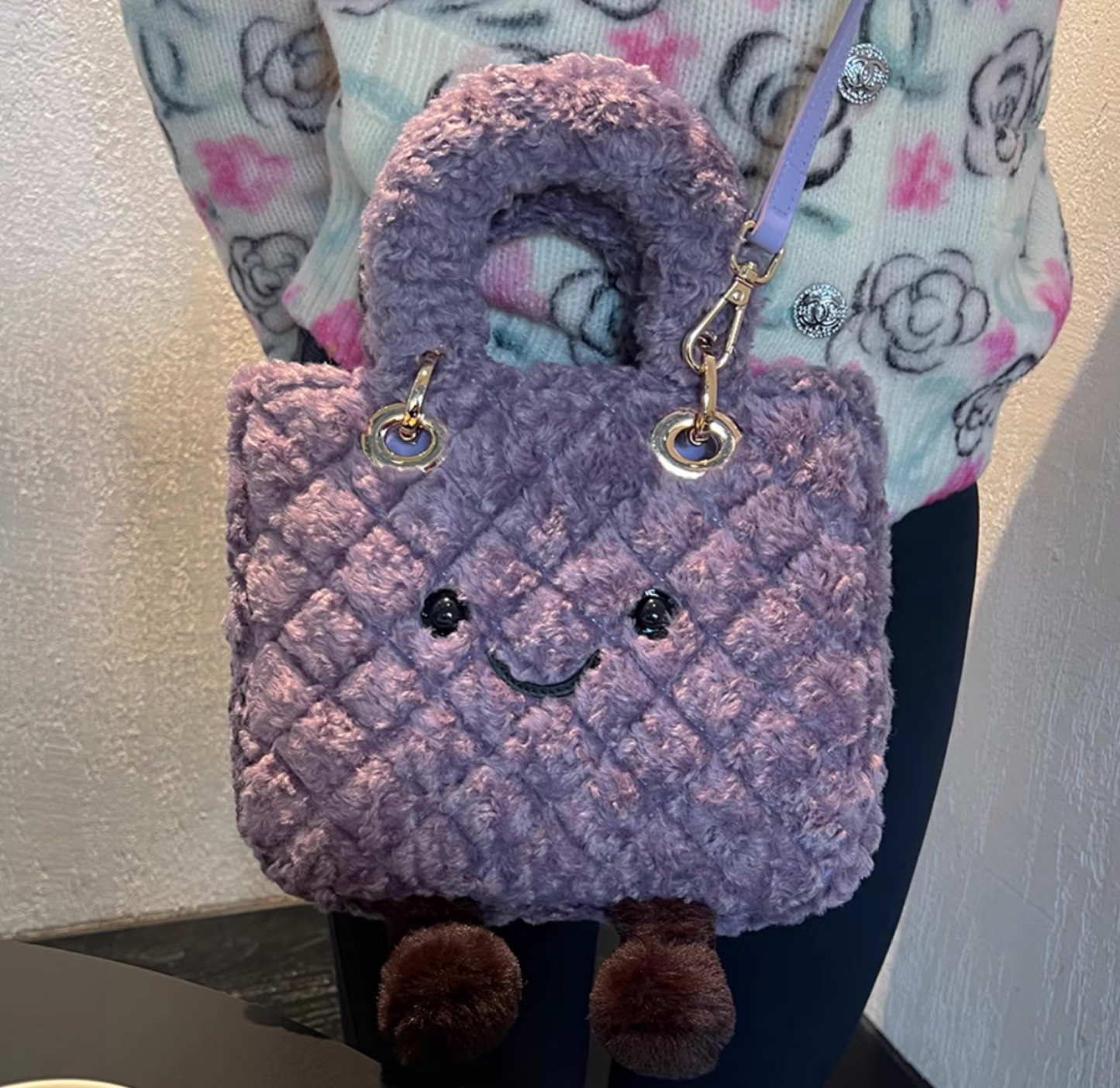 Classic Lilac Taro Lady Fluff Bag