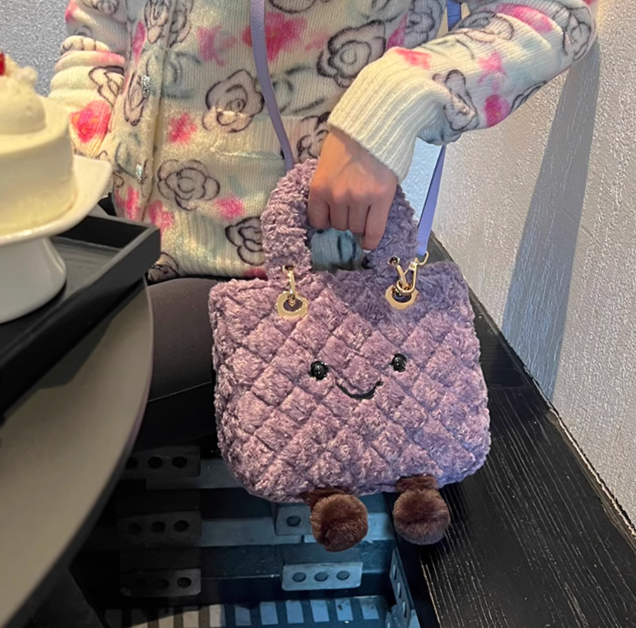 Classic Lilac Taro Lady Fluff Bag