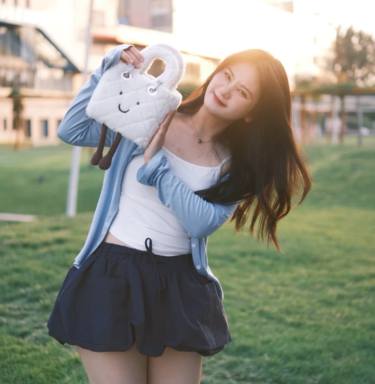 Classic Marshmallow Pluffy Lady Bag