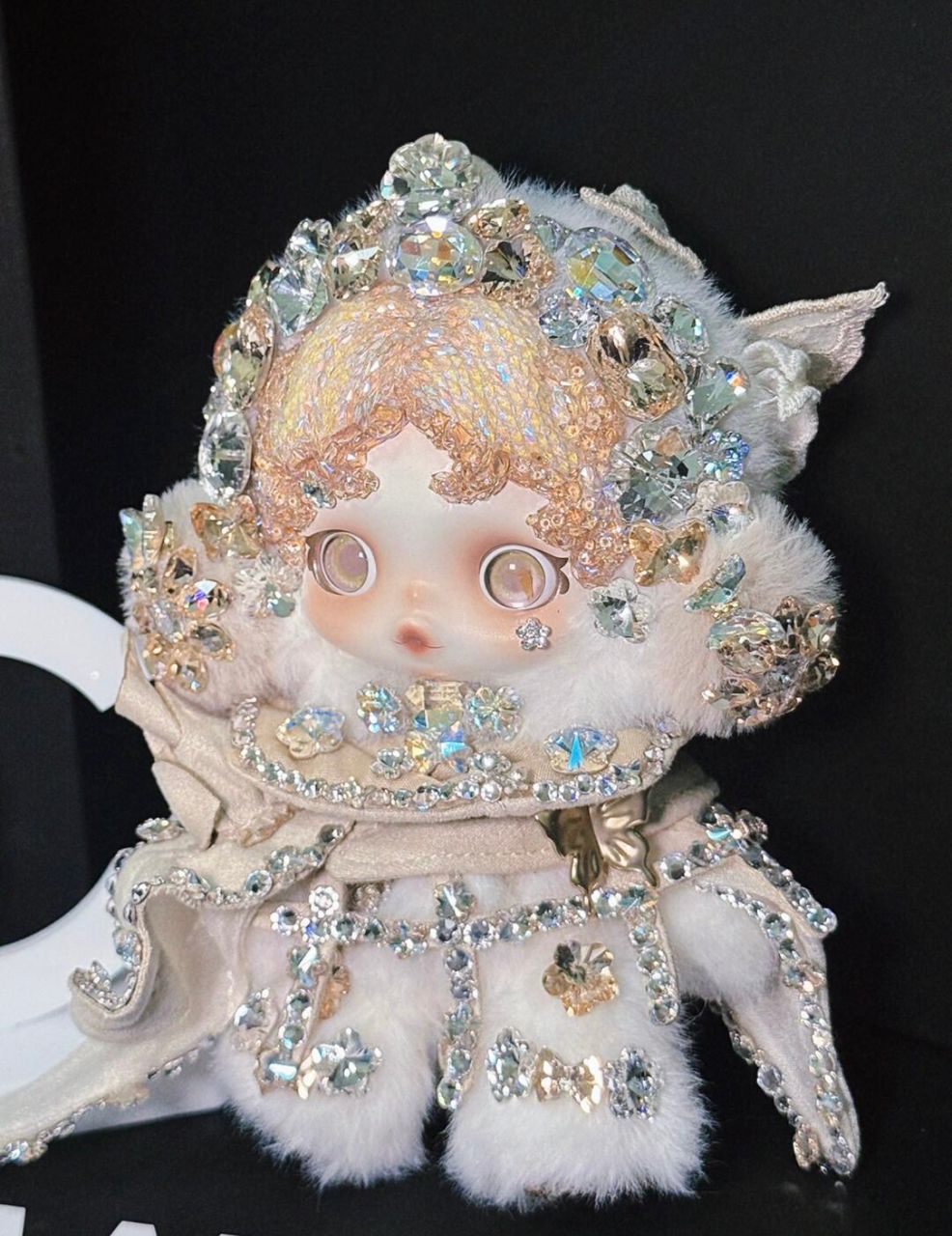Authentic Pop Mart Skullpanda Golden Elegance – Handmade Swarovski Crystal Plush Pendant