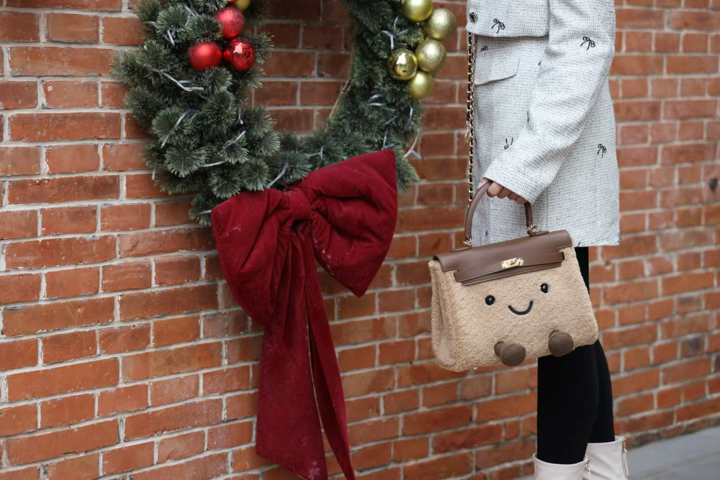 Classic Praline Fluff Clarette Bag