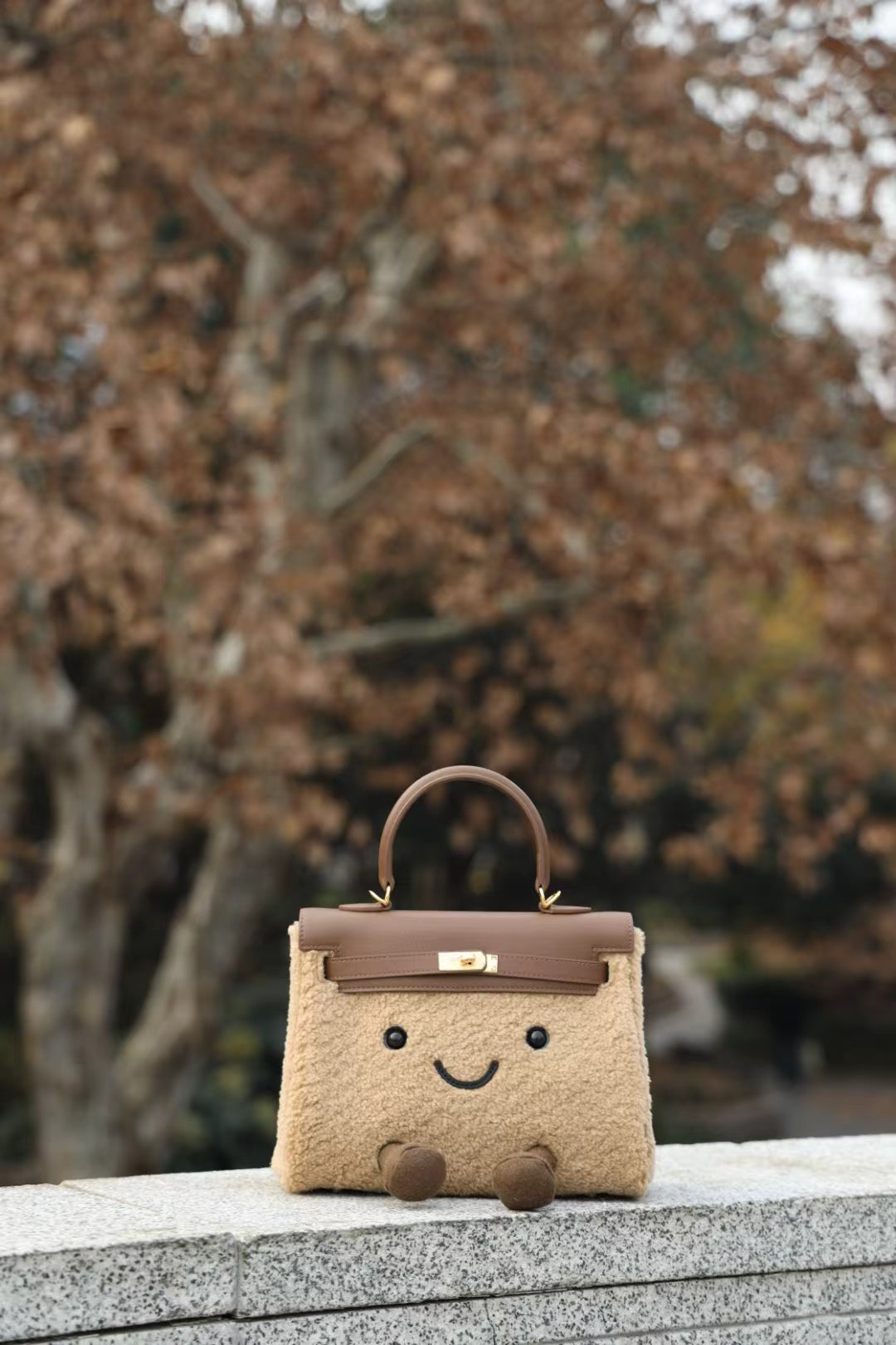 Classic Praline Fluff Clarette Bag